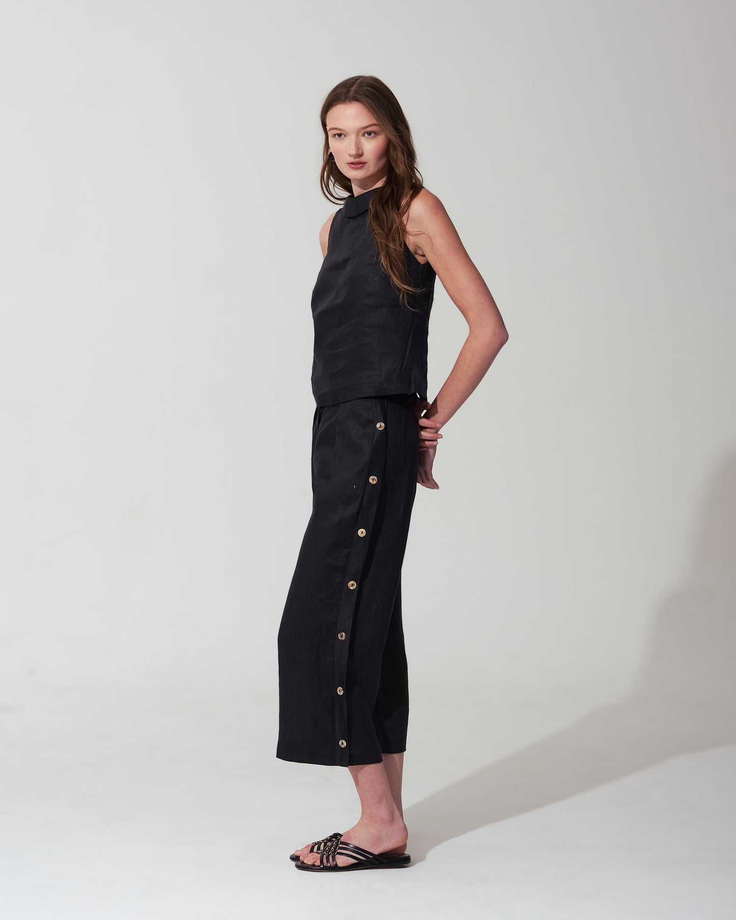 Gianna Low-Cut-Back Linen Top