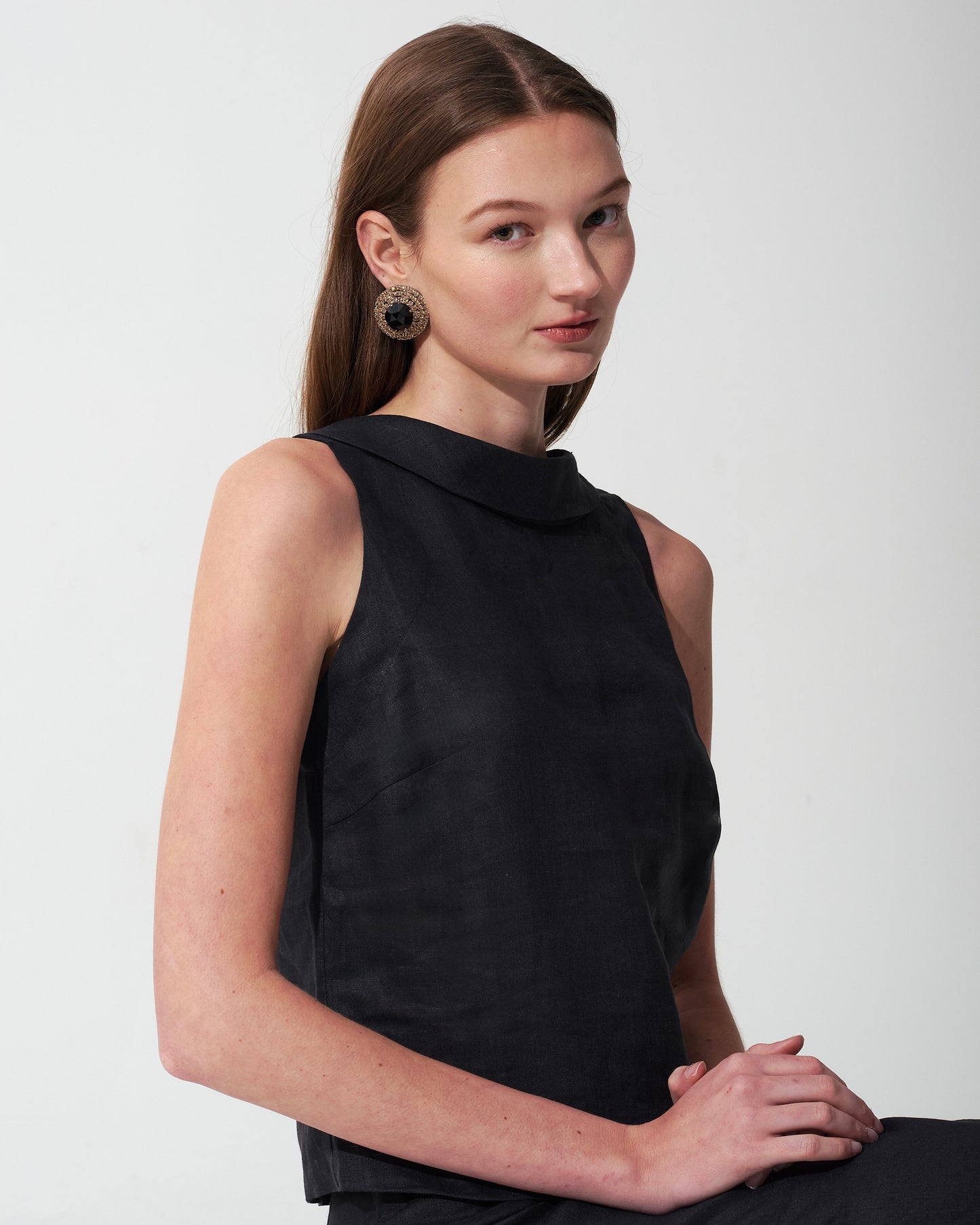 Gianna Low-Cut-Back Linen Top